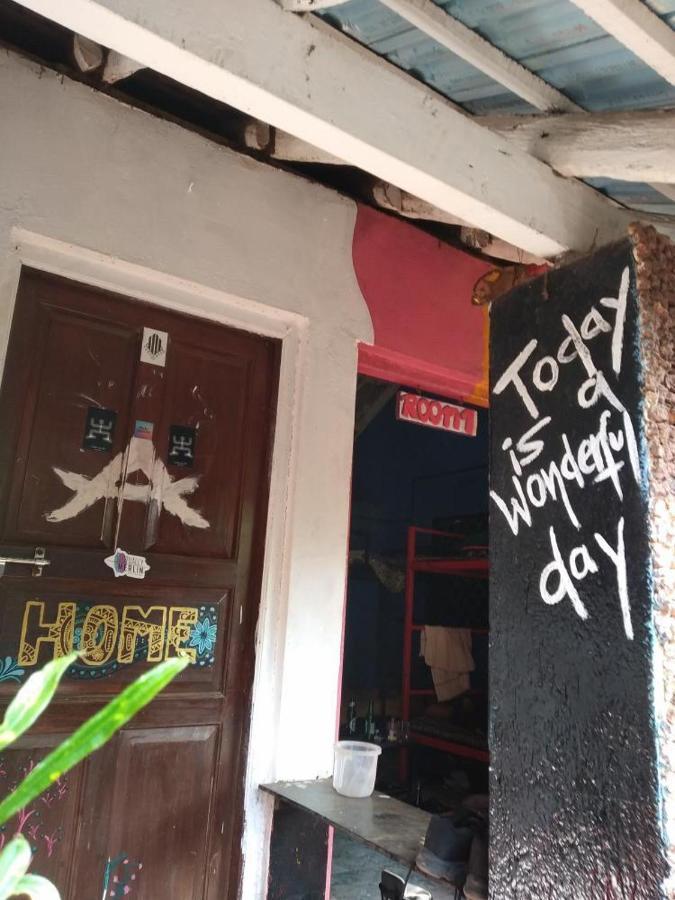 Hippie hostel Anjuna Exterior foto