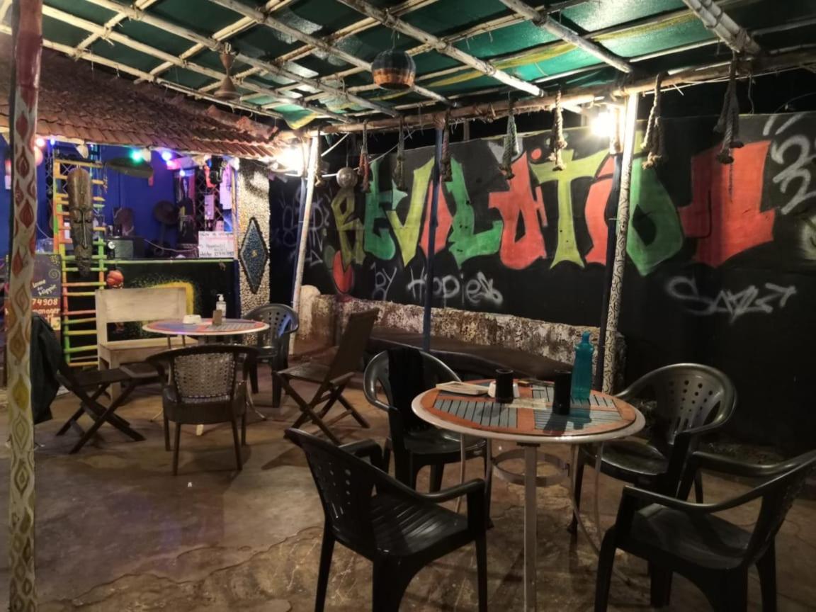 Hippie hostel Anjuna Exterior foto